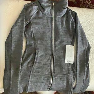 LULULEMON RADIANT II